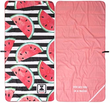BEARFOOT Mikrofaser Handtuch mit Tasche | schnelltrocknende Handtücher - Microfaser Saunatuch, XXL Strandtuch, Badetuch groß, Reisehandtuch | Reise, Strand, Sauna (Wassermelone 200x90) - 1
