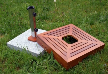 Nexos Sonnenschirm-Ständer Granit grau eckig mit Holzverkleidung rot-braun Reduzierhülsen Edelstahl-Hülse 50 x 50cm 40 kg - 2