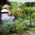 Relaxdays Sonnenschirmständer halbrund, für Schirmstangen 34-50 mm, wetterfest, Blumen Design, Garten & Balkon, schwarz - 4