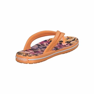 Crocs Mädchen Crocband Tie Dye Mania W Freizeit Flip Flops und Sportwear Girl, Orange (Melone), 34 EU - 3