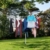 com-four® Sonnenschirmhalter aus Kunststoff - Bodenhülse für den Garten - Standfuß für Schirme - Schirmständer mit Eindrehstange - Erdspieß mit Stockdurchmesser von 25-45 mm (schwarz) - 3