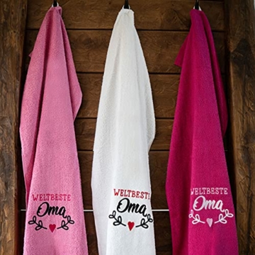 HISA DARIL® Oma Geschenk Handtuch 100% Baumwolle | Bestickt [ORIGINAL Design WELTBESTE OMA] zum Geburtstag, Muttertag, beste Oma Geschenke, Geschenke für Frauen (Weiß) - 4