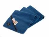 TROIKA Handtuch SCHWITZABLEITER - TWL01/DB - Mikrofaser Workout-Handtuch mit Waffelstruktur - absorbiernd und schnell trocknend - mit integrierter Zip-Tasche - blau - das Original von TROIKA - 1