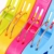 8 Stück Handtuchklammer, Clips Große Wäschetrocknungsklammer für Wäsche, Strandtuchklammern, Große Wäscheklammer Handtuchhalter, für Steppdecken, Kleidung, Strandtücher(Zufällige Farbe) - 2